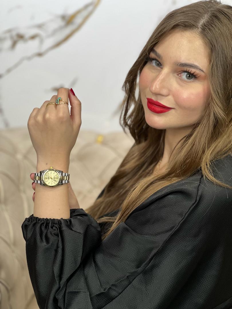 Portez le temps avec style + Bracelet offert Gratuitement !